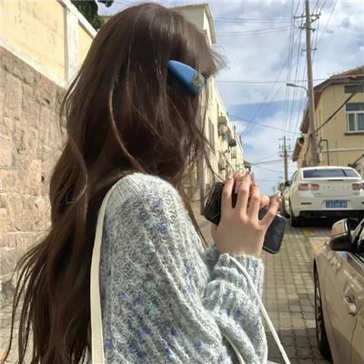 疯疯癫癫的阿兹洛